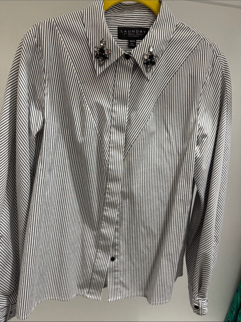 Laundry by Shelli Segal Men's Black and White Striped Dress Shirt